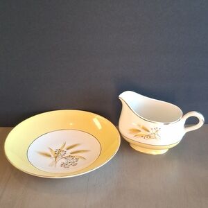 Elegant Yellow and White Floral Dinnerware Set